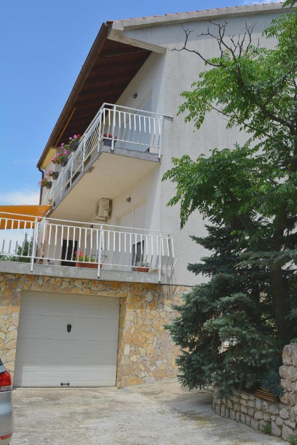Apartments With A Parking Space Smrika, Kraljevica - 15709 Exterior photo